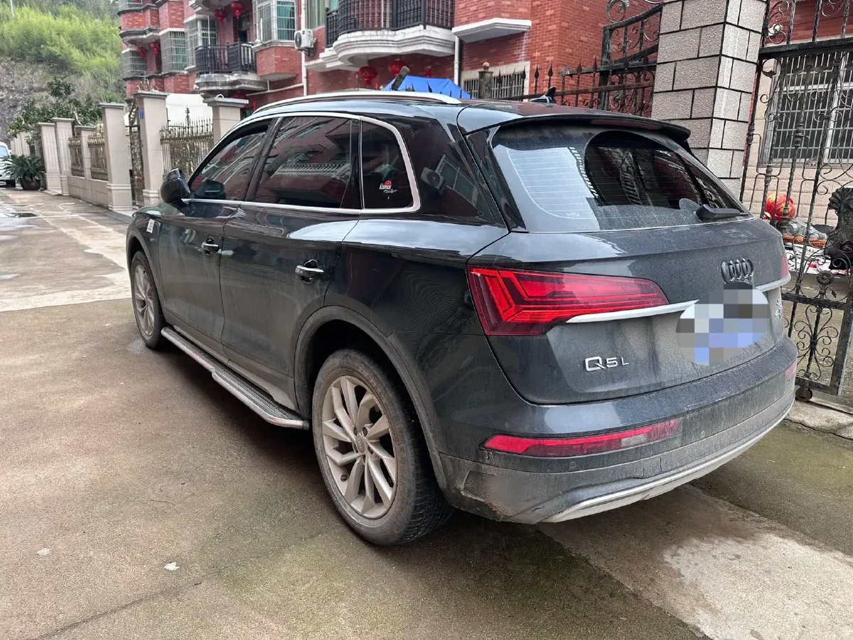 2023 Audi Q5L 2.0T 190HP L4 7DCT,autocango,china used car exporter,china ev exporter,chinese used car exporter,chinese used ev exporter