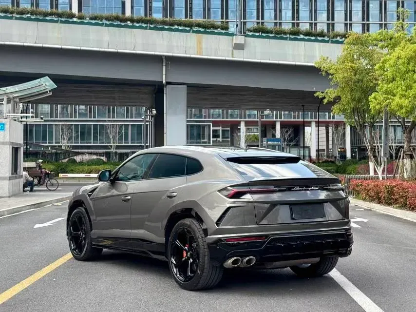 2021 Lamborghini Urus 4.0T 641HP V8 8AT,autocango,china used car exporter,china ev exporter,chinese used car exporter,chinese used ev exporter