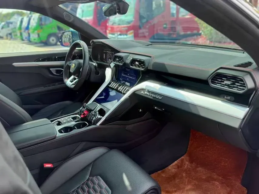 2021 Lamborghini Urus 4.0T 641HP V8 8AT,autocango,china used car exporter,china ev exporter,chinese used car exporter,chinese used ev exporter