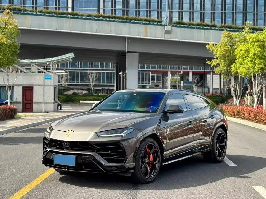 2021 Lamborghini Urus 4.0T 641HP V8 8AT,autocango,china used car exporter,china ev exporter,chinese used car exporter,chinese used ev exporter