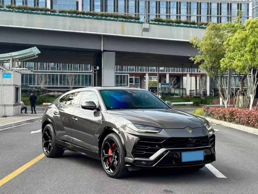 2021 Lamborghini Urus 4.0T 641HP V8 8AT,autocango,china used car exporter,china ev exporter,chinese used car exporter,chinese used ev exporter