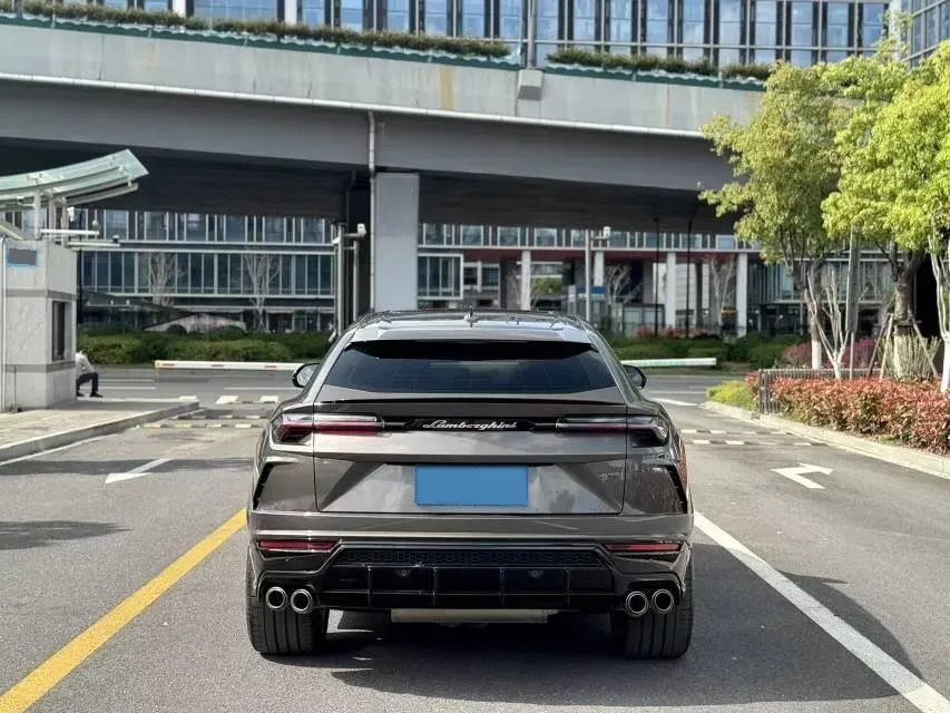 2021 Lamborghini Urus 4.0T 641HP V8 8AT,autocango,china used car exporter,china ev exporter,chinese used car exporter,chinese used ev exporter