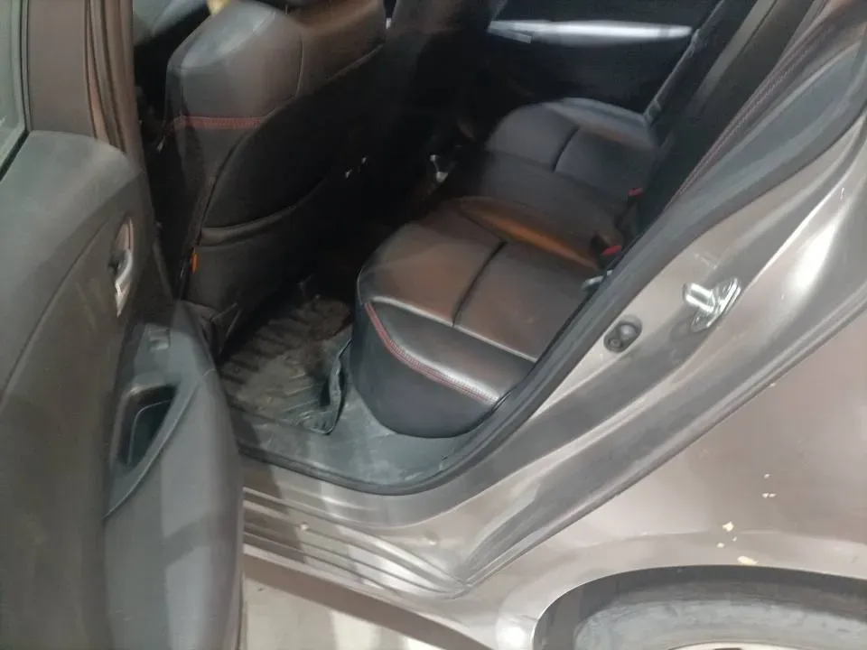 2021 Toyota Corolla 1.2T 116HP L4 CVT,autocango,china used car exporter,china ev exporter,chinese used car exporter,chinese used ev exporter