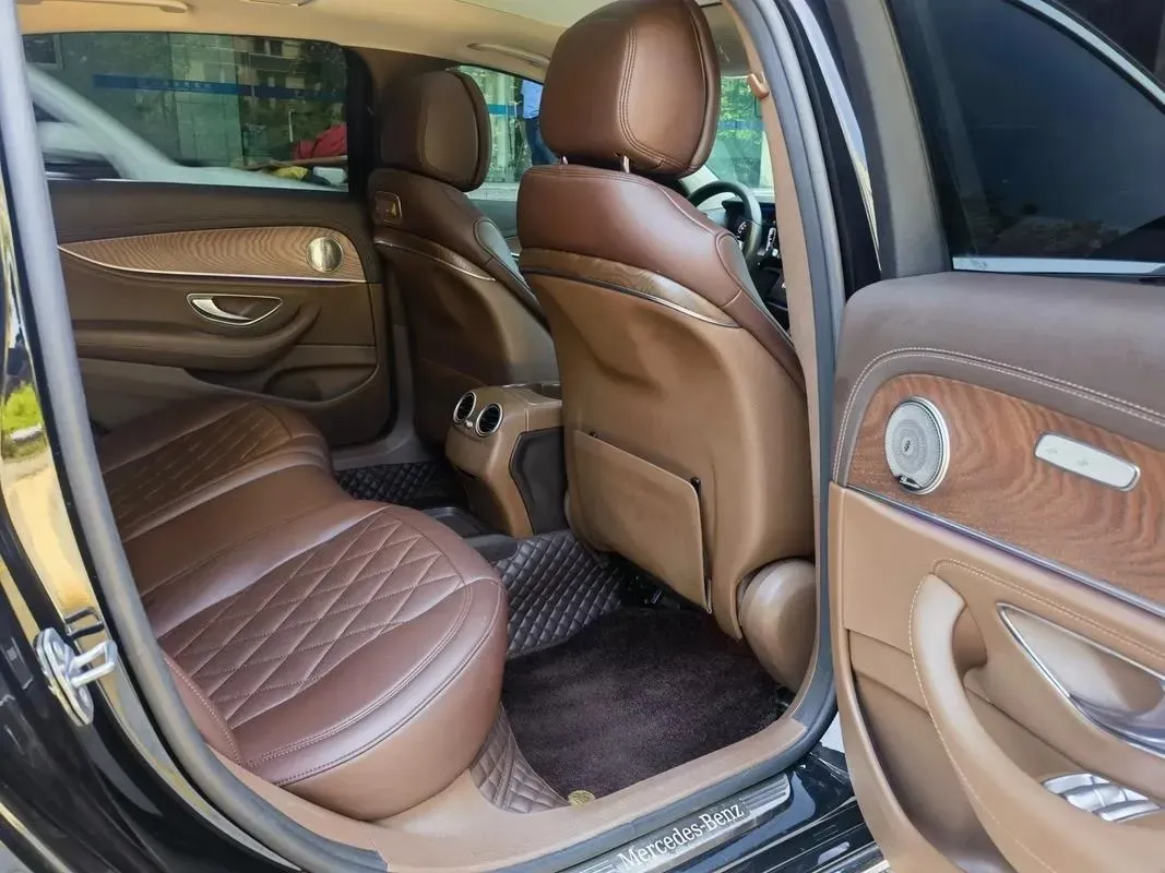 2020 Mercedes-Benz E Class 2.0T 258HP L4 9AT,autocango,china used car exporter,china ev exporter,chinese used car exporter,chinese used ev exporter