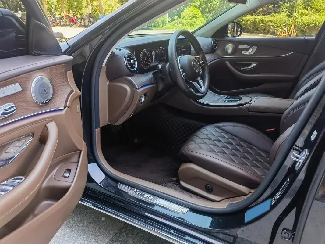 2020 Mercedes-Benz E Class 2.0T 258HP L4 9AT,autocango,china used car exporter,china ev exporter,chinese used car exporter,chinese used ev exporter