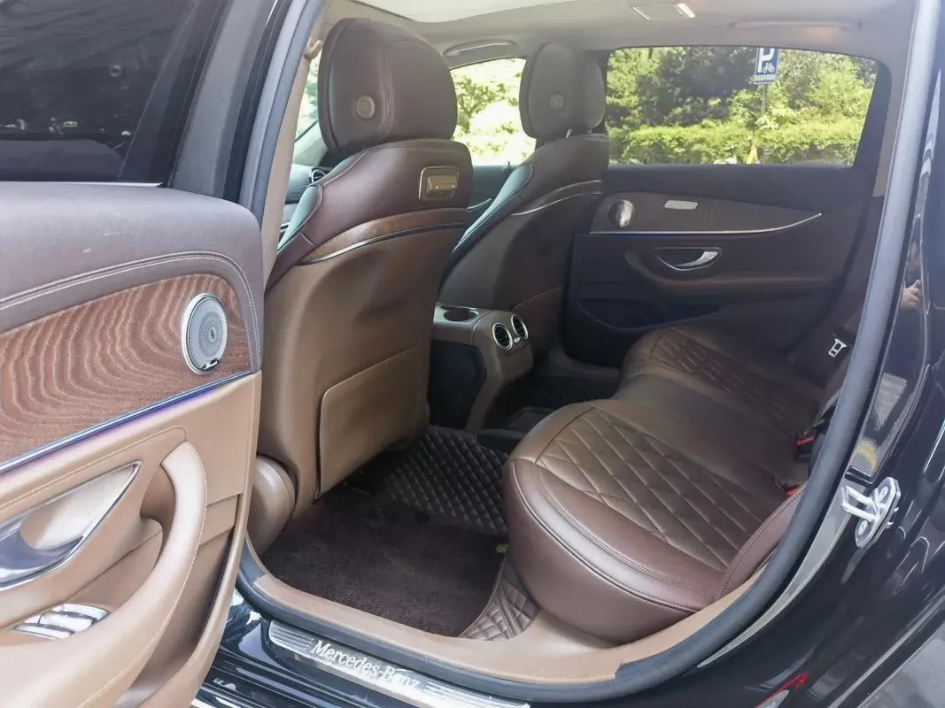 2020 Mercedes-Benz E Class 2.0T 258HP L4 9AT,autocango,china used car exporter,china ev exporter,chinese used car exporter,chinese used ev exporter