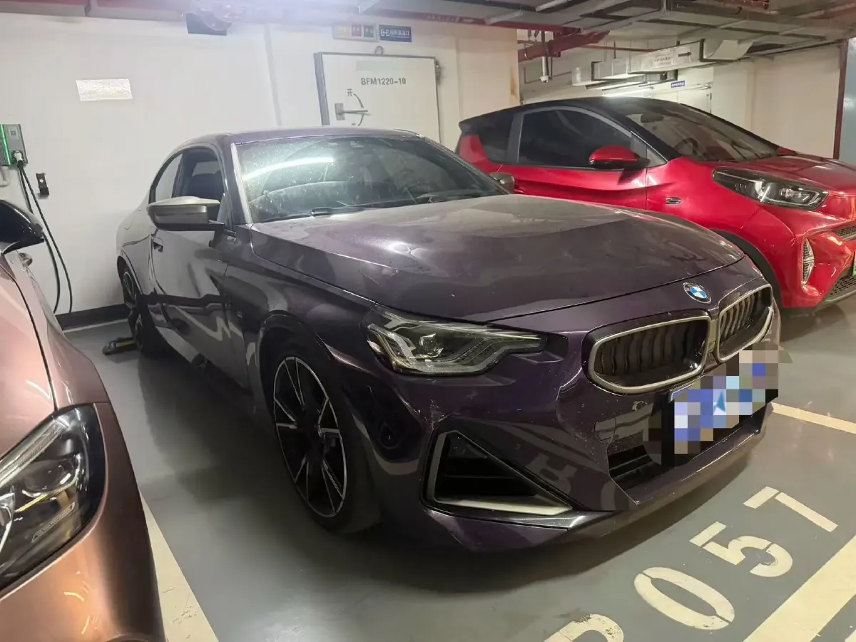 2023 BMW 3.0T 333HP L6 8AT,autocango,china used car exporter,china ev exporter,chinese used car exporter,chinese used ev exporter