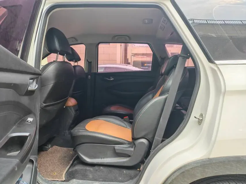 2018 WuLing HongGuang S3 1.5L 112HP L4 6MT,autocango,china used car exporter,china ev exporter,chinese used car exporter,chinese used ev exporter