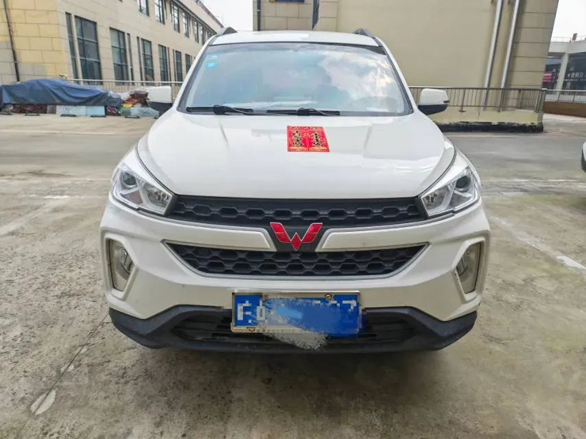 2018 WuLing HongGuang S3 1.5L 112HP L4 6MT,autocango,china used car exporter,china ev exporter,chinese used car exporter,chinese used ev exporter