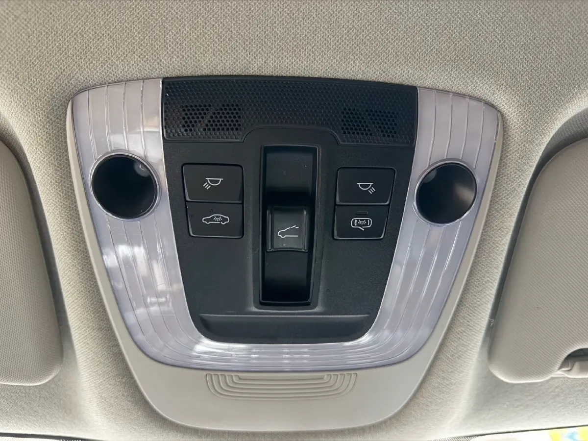 2023 Kia Seltos 1.5L 115HP L4 CVT,autocango,china used car exporter,china ev exporter,chinese used car exporter,chinese used ev exporter