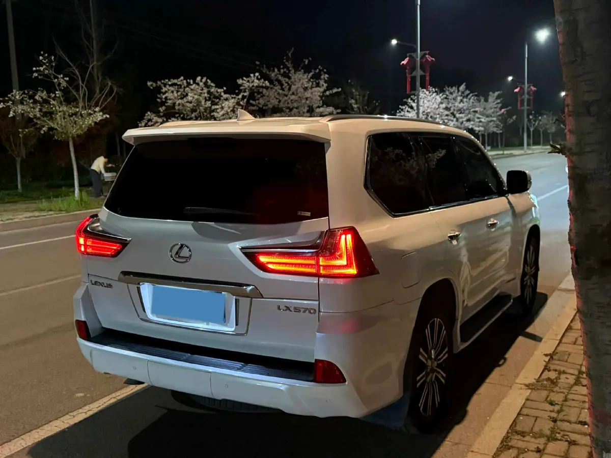 2019 Lexus LX 5.7L 367HP V8 8AT,autocango,china used car exporter,china ev exporter,chinese used car exporter,chinese used ev exporter