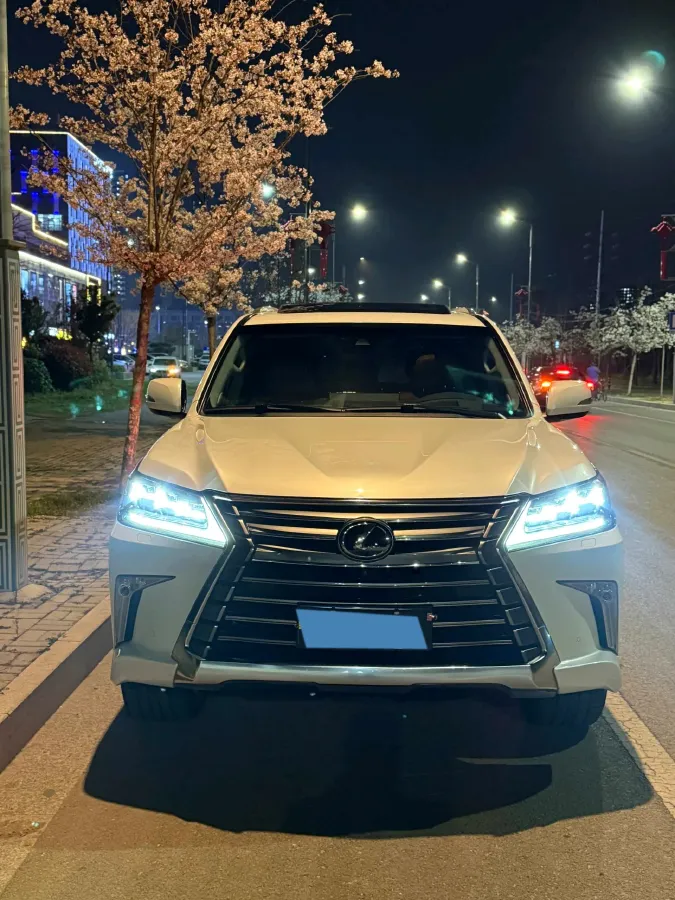 2019 Lexus LX 5.7L 367HP V8 8AT,autocango,china used car exporter,china ev exporter,chinese used car exporter,chinese used ev exporter