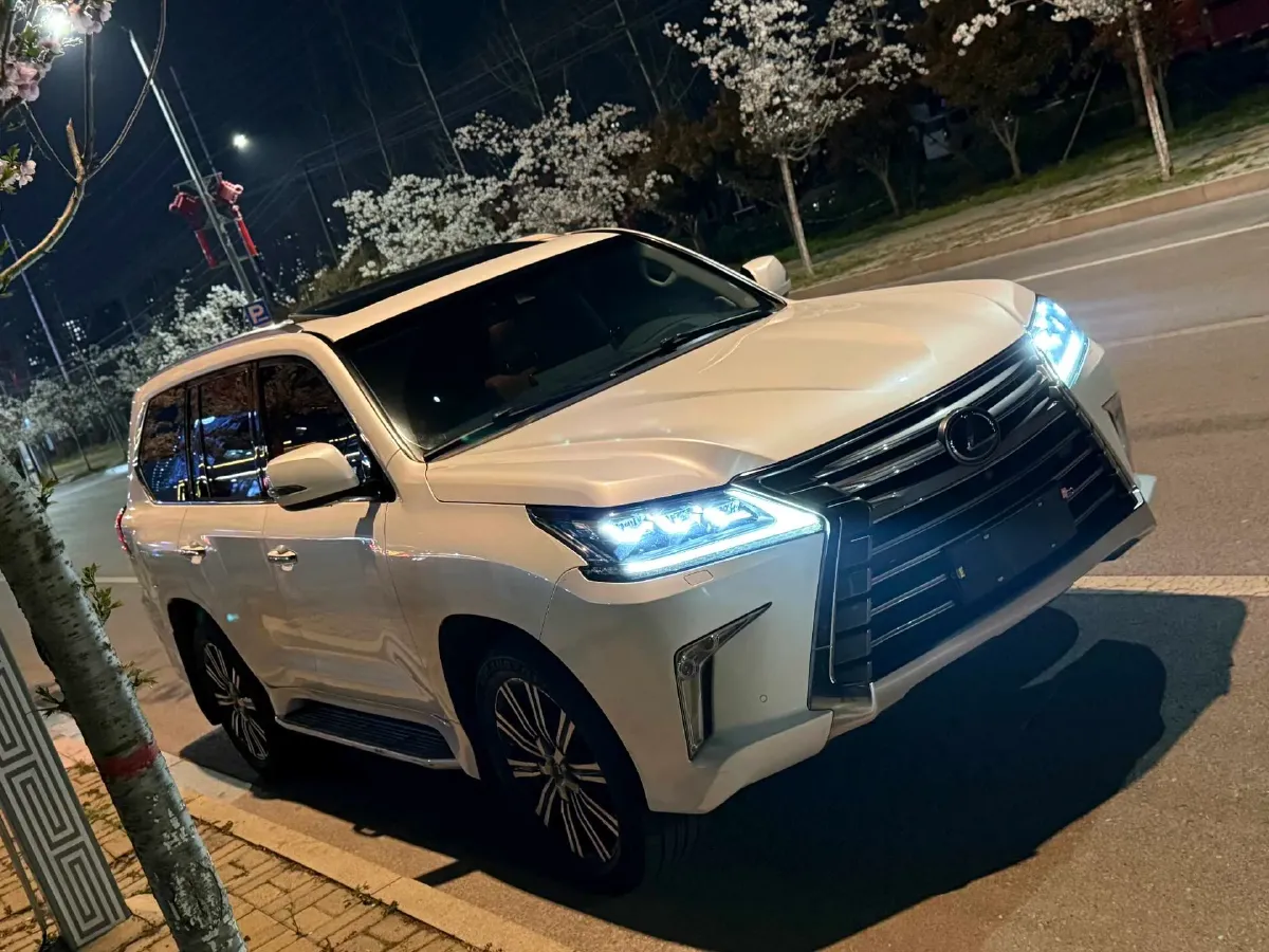 2019 Lexus LX 5.7L 367HP V8 8AT,autocango,china used car exporter,china ev exporter,chinese used car exporter,chinese used ev exporter