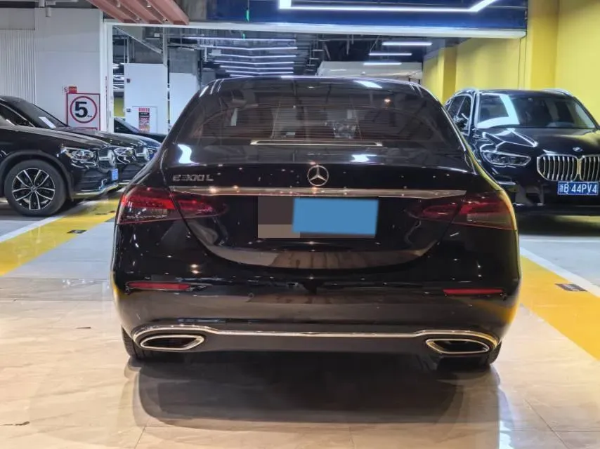 2022 Mercedes-Benz E Class 2.0T 258HP L4 9AT,autocango,china used car exporter,china ev exporter,chinese used car exporter,chinese used ev exporter