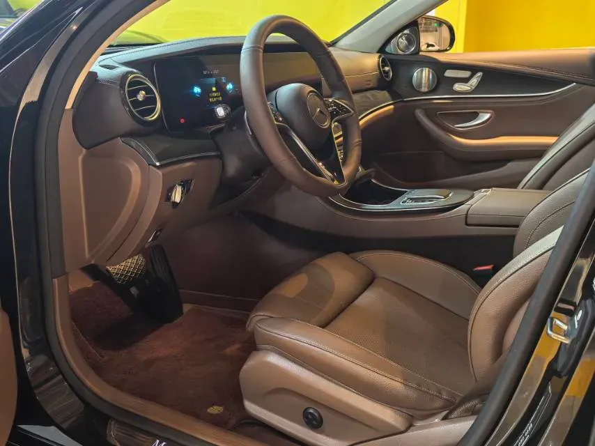 2022 Mercedes-Benz E Class 2.0T 258HP L4 9AT,autocango,china used car exporter,china ev exporter,chinese used car exporter,chinese used ev exporter