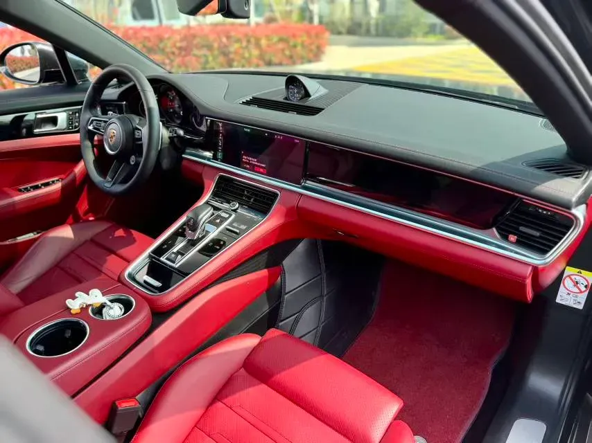 2021 Porsche Panamera 2.9T 330HP V6 8DCT,autocango,china used car exporter,china ev exporter,chinese used car exporter,chinese used ev exporter