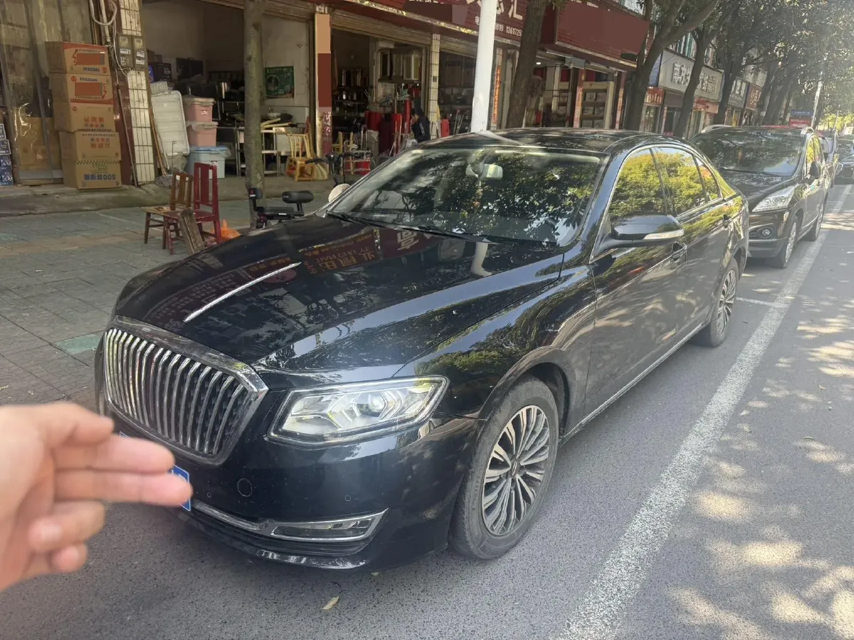 2021 HongQi H7 1.8T 188HP L4 6AT,autocango,china used car exporter,china ev exporter,chinese used car exporter,chinese used ev exporter