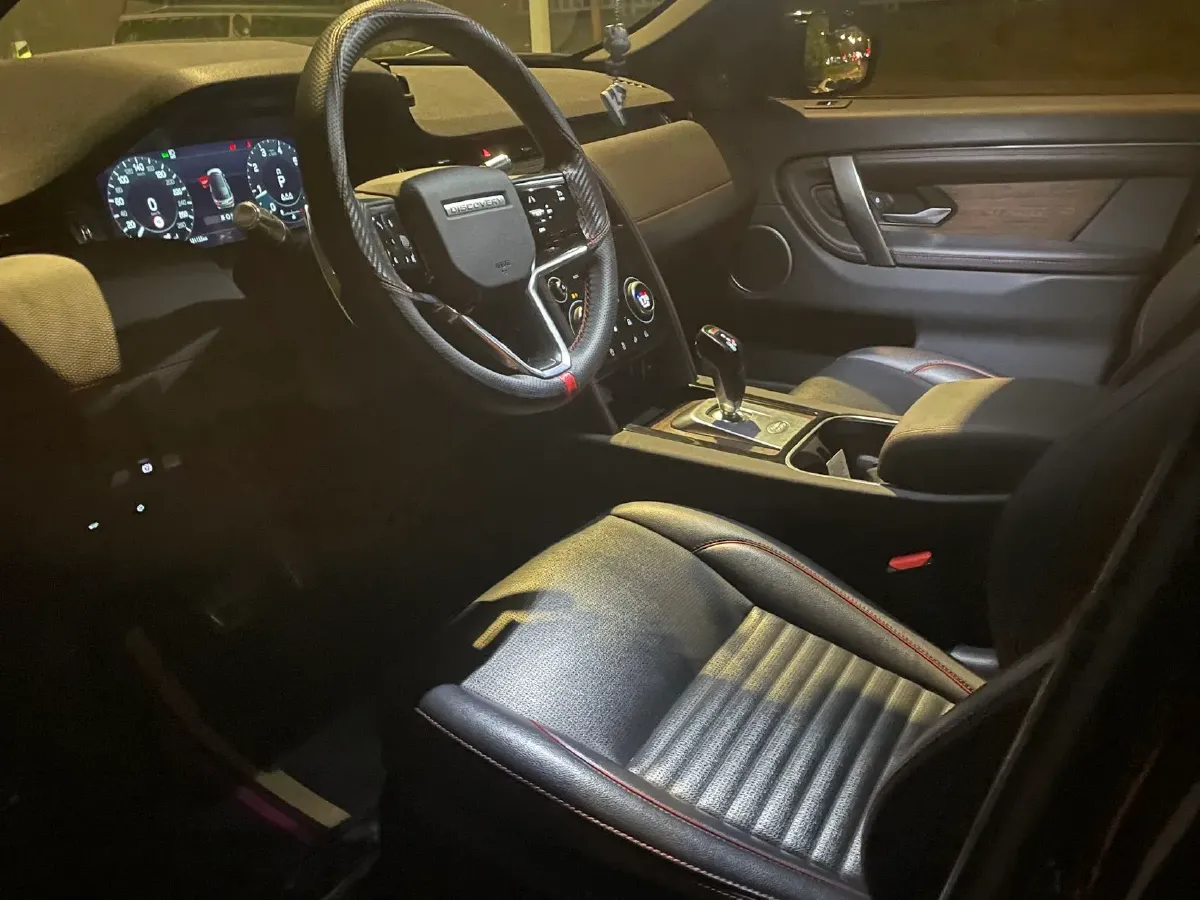 2022 Land Rover Discovery Sport 2.0T 249HP L4 9AT,autocango,china used car exporter,china ev exporter,chinese used car exporter,chinese used ev exporter