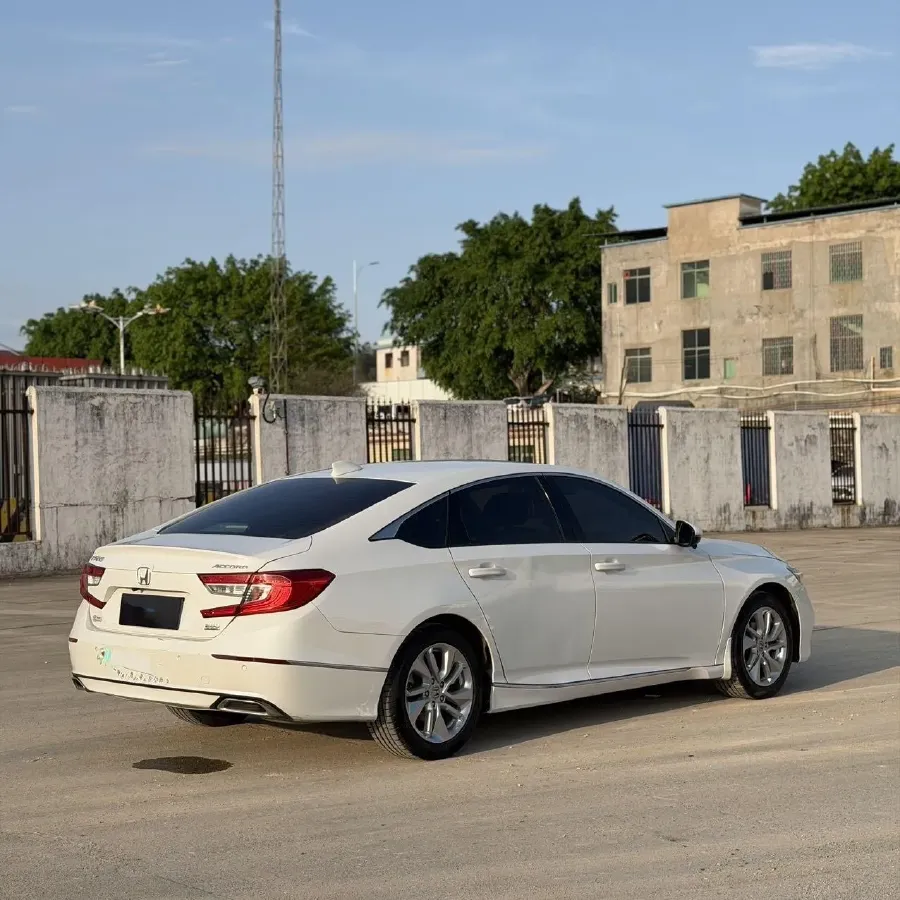 2021 Honda Accord 1.5T 194HP L4 CVT,autocango,china used car exporter,china ev exporter,chinese used car exporter,chinese used ev exporter