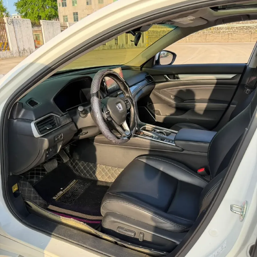 2021 Honda Accord 1.5T 194HP L4 CVT,autocango,china used car exporter,china ev exporter,chinese used car exporter,chinese used ev exporter