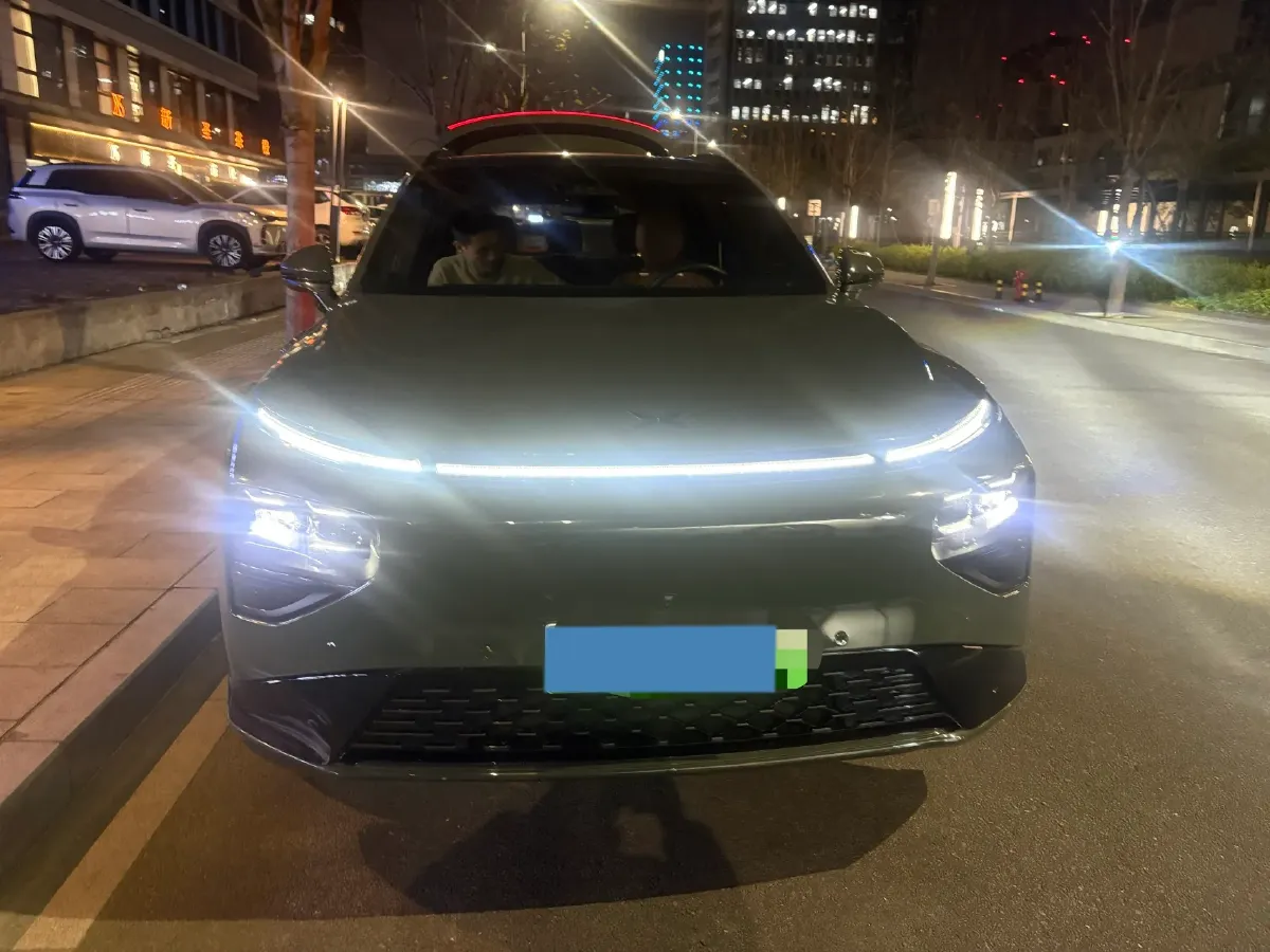 2024 Xpeng G9 BEV 78.2KWH,autocango,china used car exporter,china ev exporter,chinese used car exporter,chinese used ev exporter