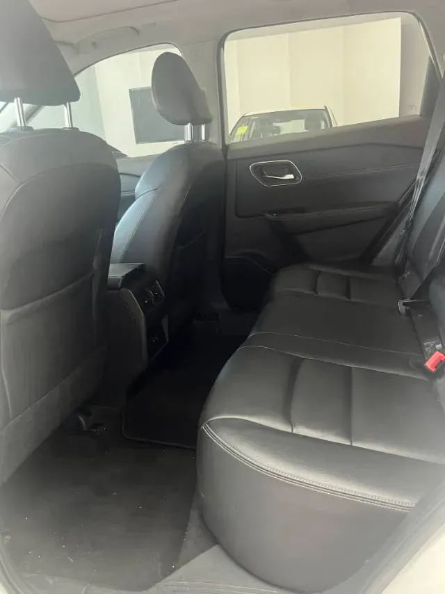 2021 Nissan X-Trail 1.5T 204HP L3 CVT,autocango,china used car exporter,china ev exporter,chinese used car exporter,chinese used ev exporter