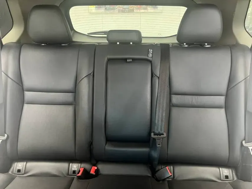 2021 Nissan X-Trail 1.5T 204HP L3 CVT,autocango,china used car exporter,china ev exporter,chinese used car exporter,chinese used ev exporter