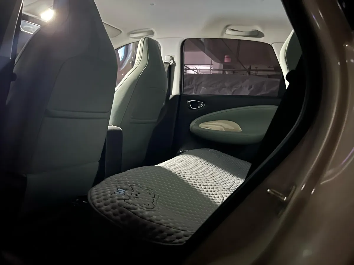 2024 WuLing BinGuo BEV 31.9KWH,autocango,china used car exporter,china ev exporter,chinese used car exporter,chinese used ev exporter