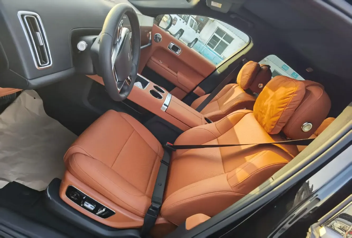 2025 Li L9 Range Extended 154HP REEV,autocango,china used car exporter,china ev exporter,chinese used car exporter,chinese used ev exporter