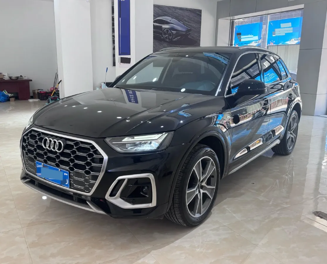 2022 Audi Q5L 2.0T 252HP L4 7DCT,autocango,china used car exporter,china ev exporter,chinese used car exporter,chinese used ev exporter