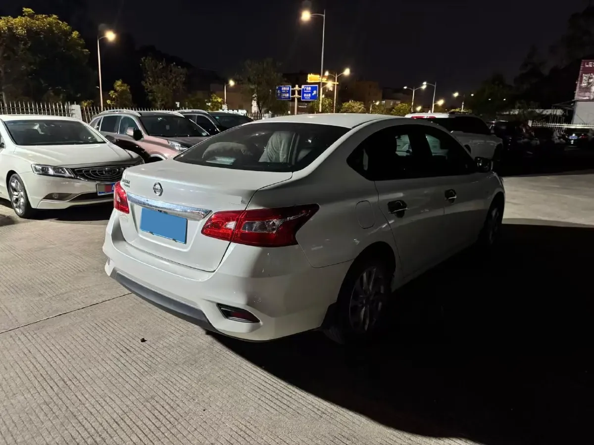 2021 Nissan Sylphy 1.6L 122HP L4 CVT,autocango,china used car exporter,china ev exporter,chinese used car exporter,chinese used ev exporter