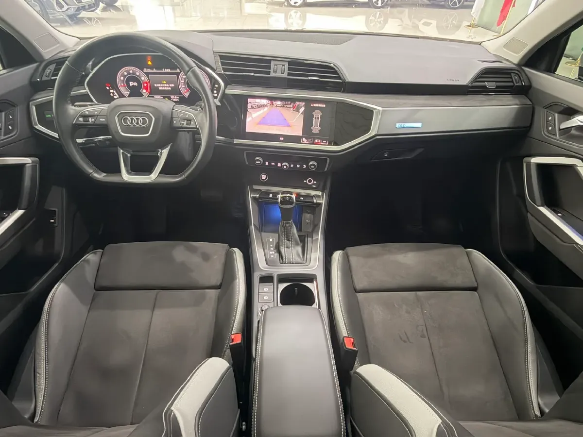 2022 Audi Q3 1.4T 150HP L4 7DCT,autocango,china used car exporter,china ev exporter,chinese used car exporter,chinese used ev exporter