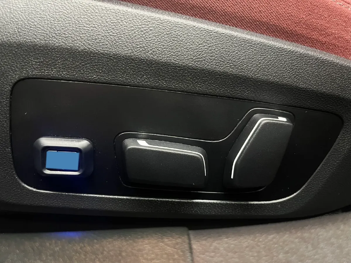 2025 BMW i3 BEV 79.05KWH,autocango,china used car exporter,china ev exporter,chinese used car exporter,chinese used ev exporter