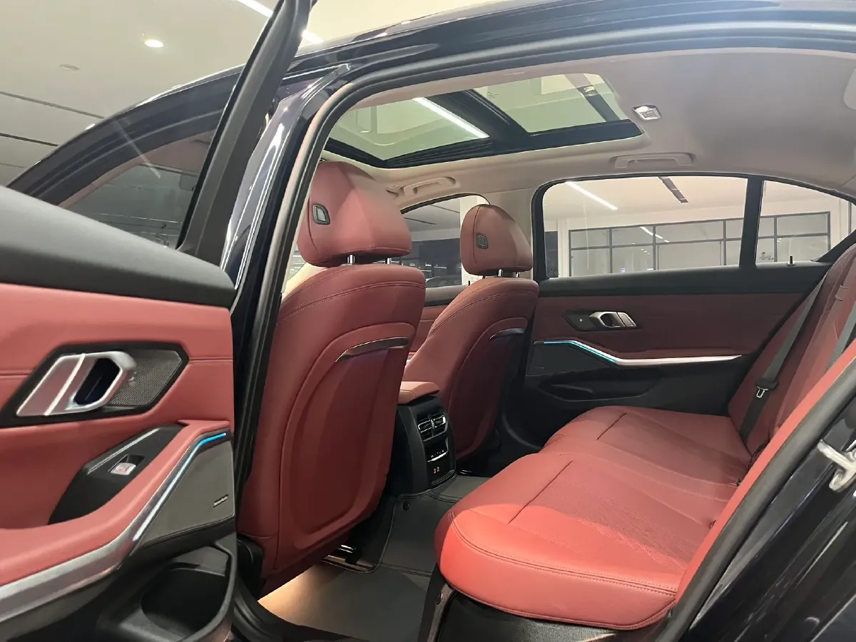 2025 BMW i3 BEV 79.05KWH,autocango,china used car exporter,china ev exporter,chinese used car exporter,chinese used ev exporter