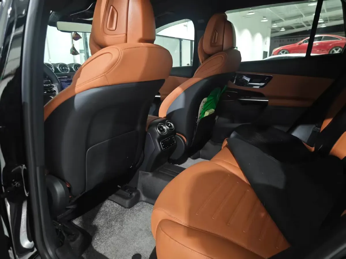 2025 Mercedes-Benz GLC Class 2.0T 258HP L4 9AT,autocango,china used car exporter,china ev exporter,chinese used car exporter,chinese used ev exporter