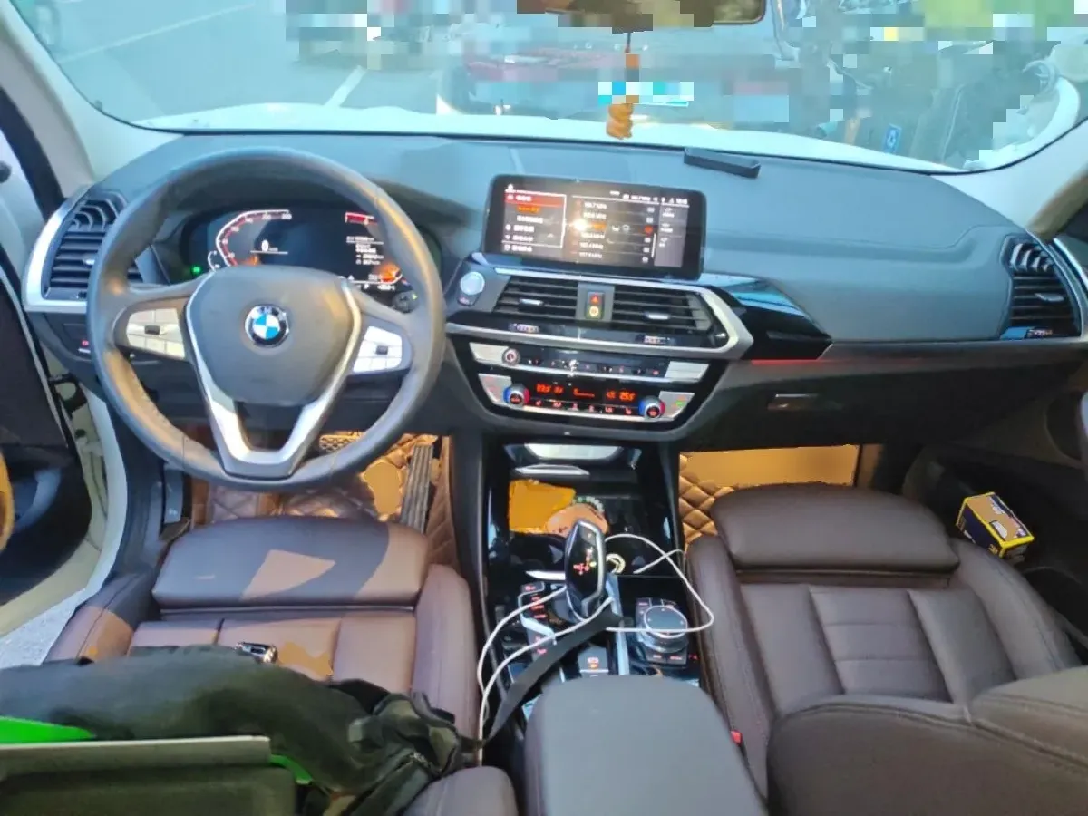 2021 BMW X3 2.0T 184HP L4 8AT,autocango,china used car exporter,china ev exporter,chinese used car exporter,chinese used ev exporter