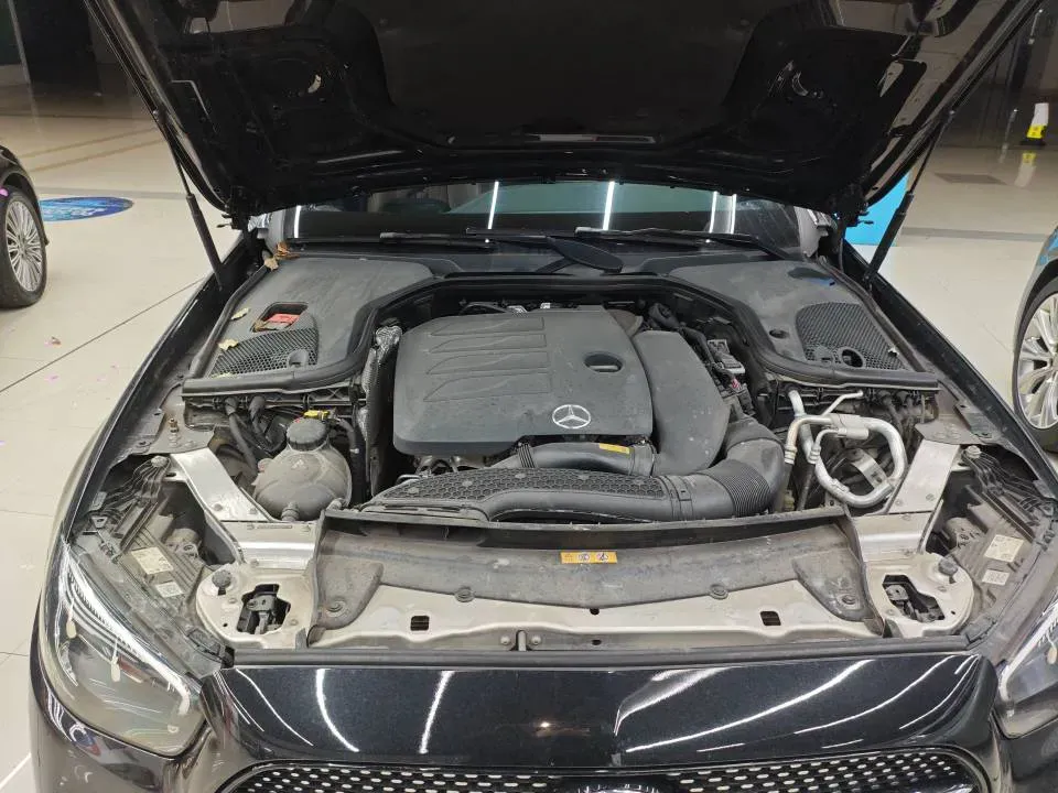 2022 Mercedes-Benz E Class 2.0T 258HP L4 9AT,autocango,china used car exporter,china ev exporter,chinese used car exporter,chinese used ev exporter
