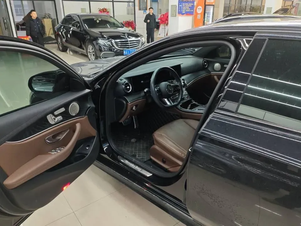 2022 Mercedes-Benz E Class 2.0T 258HP L4 9AT,autocango,china used car exporter,china ev exporter,chinese used car exporter,chinese used ev exporter