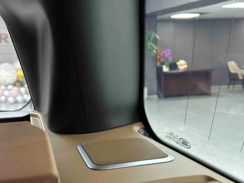 2023 Land Rover Range Rover 3.0T 400HP L6 8AT,autocango,china used car exporter,china ev exporter,chinese used car exporter,chinese used ev exporter