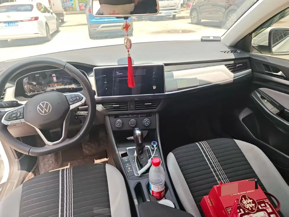 2023 Volkswagen Bora 1.2T 116HP L4 7DCT,autocango,china used car exporter,china ev exporter,chinese used car exporter,chinese used ev exporter