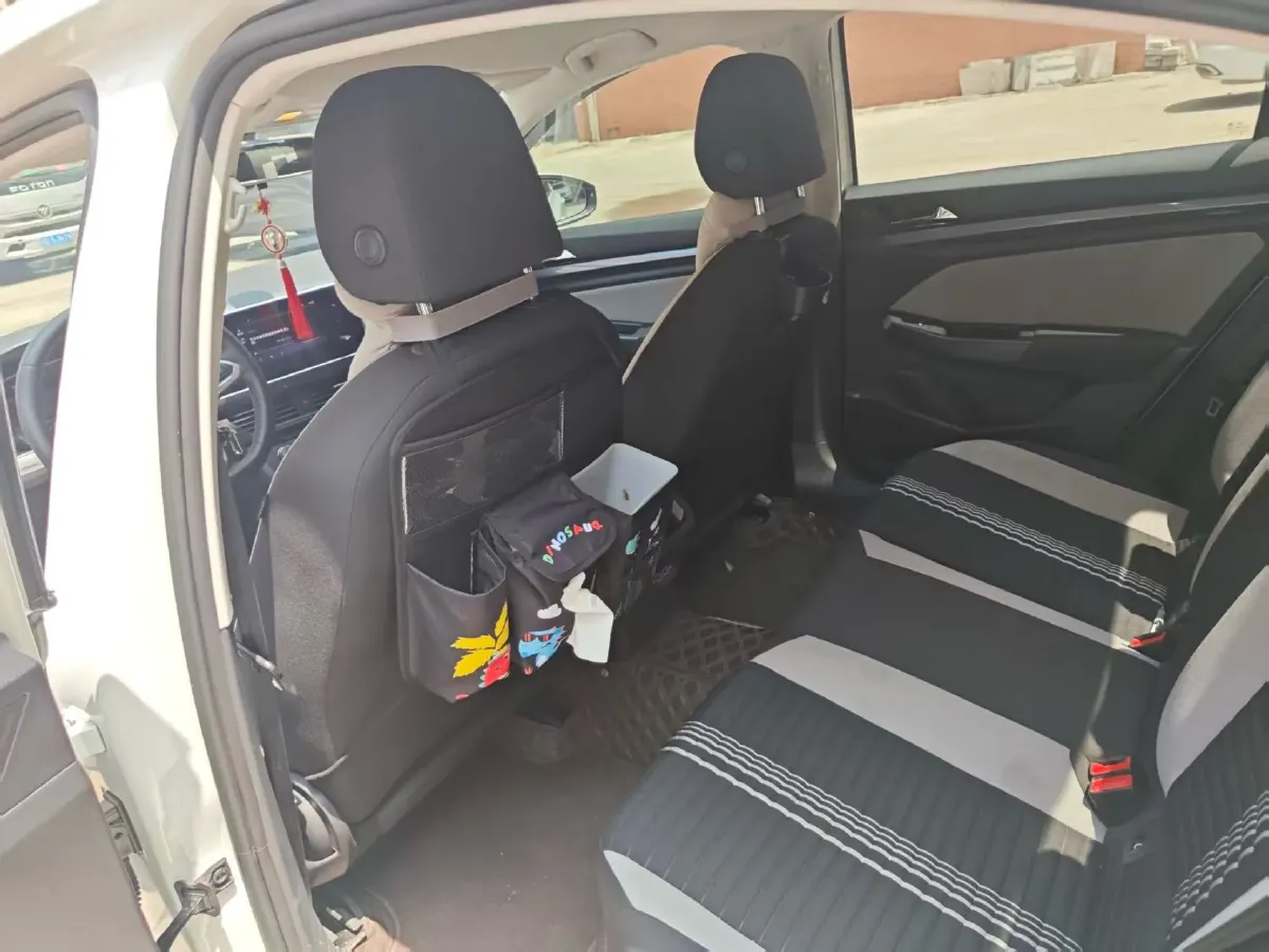 2023 Volkswagen Bora 1.2T 116HP L4 7DCT,autocango,china used car exporter,china ev exporter,chinese used car exporter,chinese used ev exporter