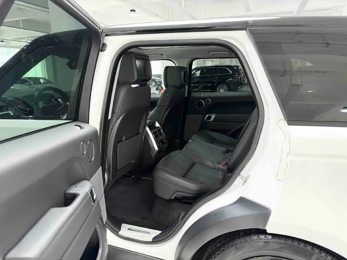 2020 Land Rover Range Rover Sport 3.0T 360HP L6 8AT,autocango,china used car exporter,china ev exporter,chinese used car exporter,chinese used ev exporter