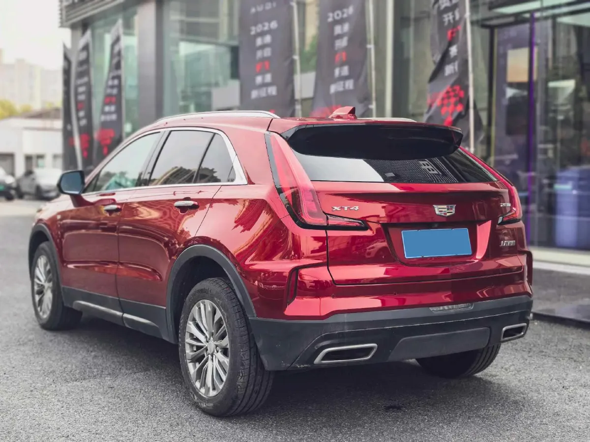 2023 Cadillac XT4 2.0T 237HP L4 9AT,autocango,china used car exporter,china ev exporter,chinese used car exporter,chinese used ev exporter