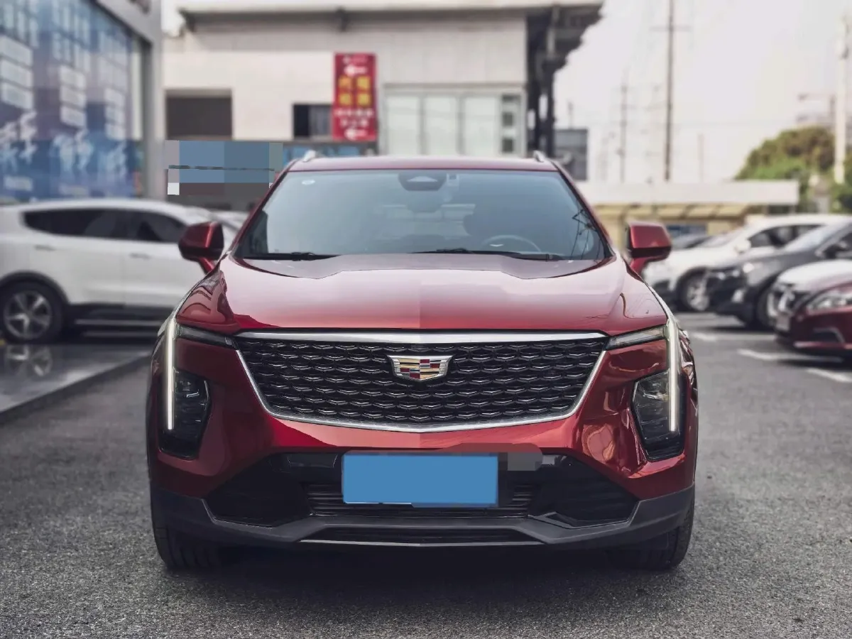 2023 Cadillac XT4 2.0T 237HP L4 9AT,autocango,china used car exporter,china ev exporter,chinese used car exporter,chinese used ev exporter