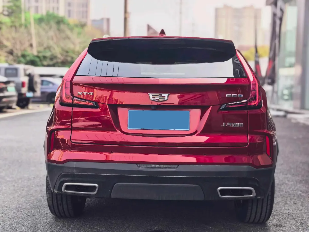 2023 Cadillac XT4 2.0T 237HP L4 9AT,autocango,china used car exporter,china ev exporter,chinese used car exporter,chinese used ev exporter