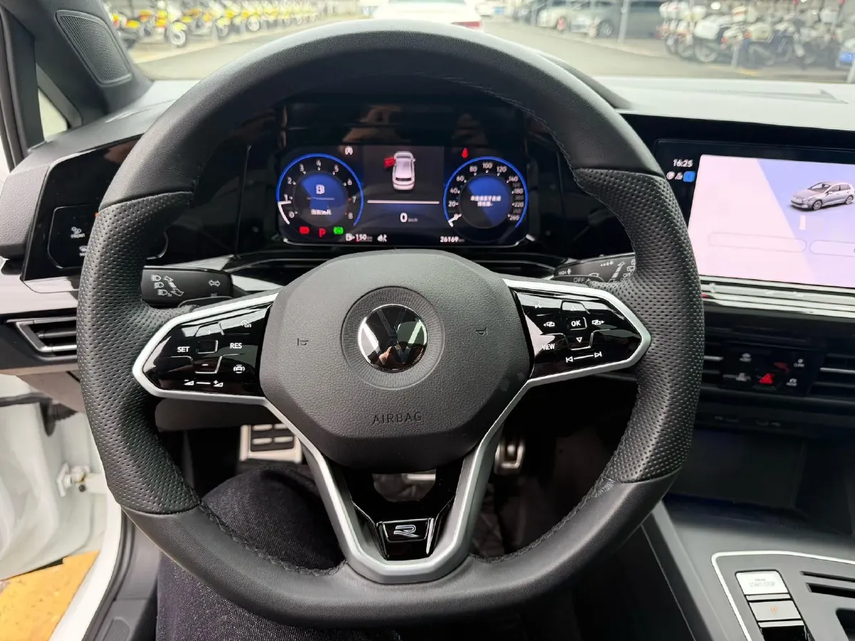 2023 Volkswagen Golf 1.4T 150HP L4 7DCT,autocango,china used car exporter,china ev exporter,chinese used car exporter,chinese used ev exporter