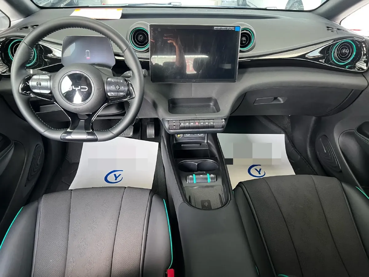 2024 BYD Dolphin BEV 44.928KWH,autocango,china used car exporter,china ev exporter,chinese used car exporter,chinese used ev exporter