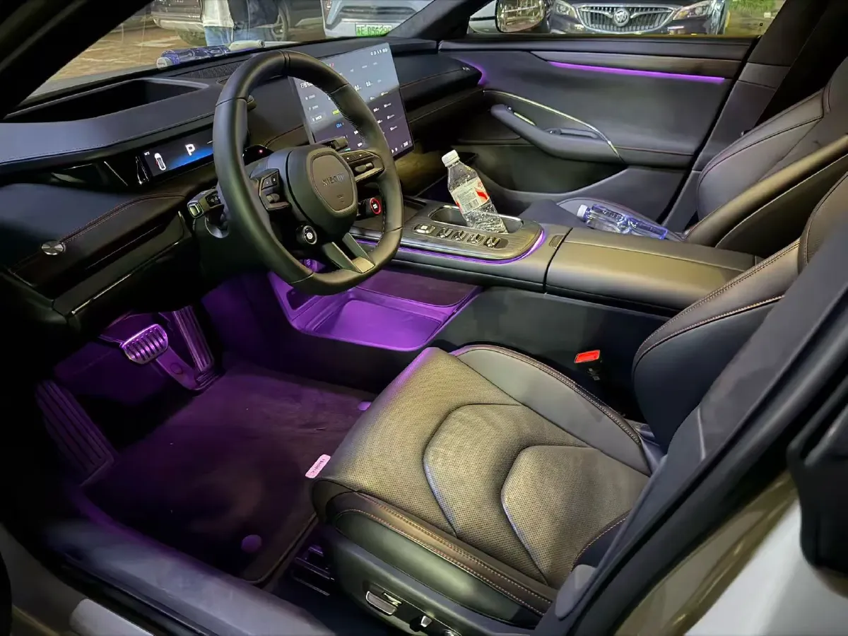 2024 MI SU7 BEV 101KWH,autocango,china used car exporter,china ev exporter,chinese used car exporter,chinese used ev exporter