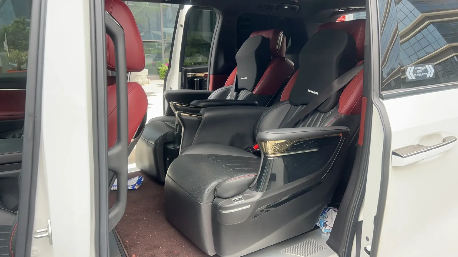 2024 GAC Trumpchi M8 2.0T 252HP L4 8AT,autocango,china used car exporter,china ev exporter,chinese used car exporter,chinese used ev exporter