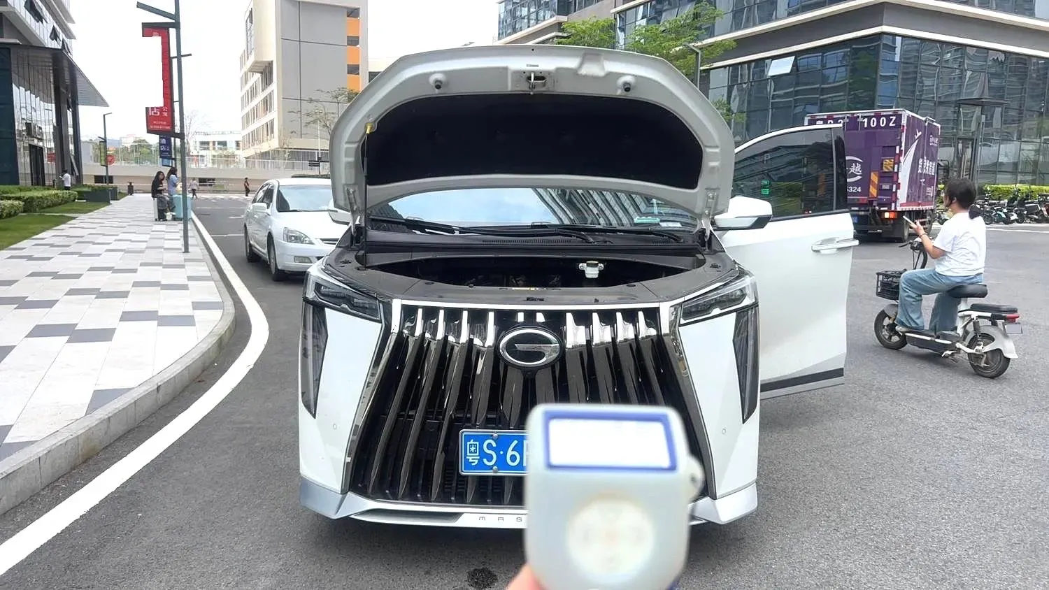 2024 GAC Trumpchi M8 2.0T 252HP L4 8AT,autocango,china used car exporter,china ev exporter,chinese used car exporter,chinese used ev exporter